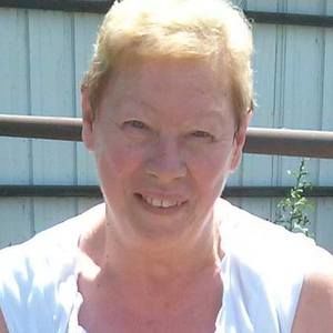 Meet your Posher, Dee
